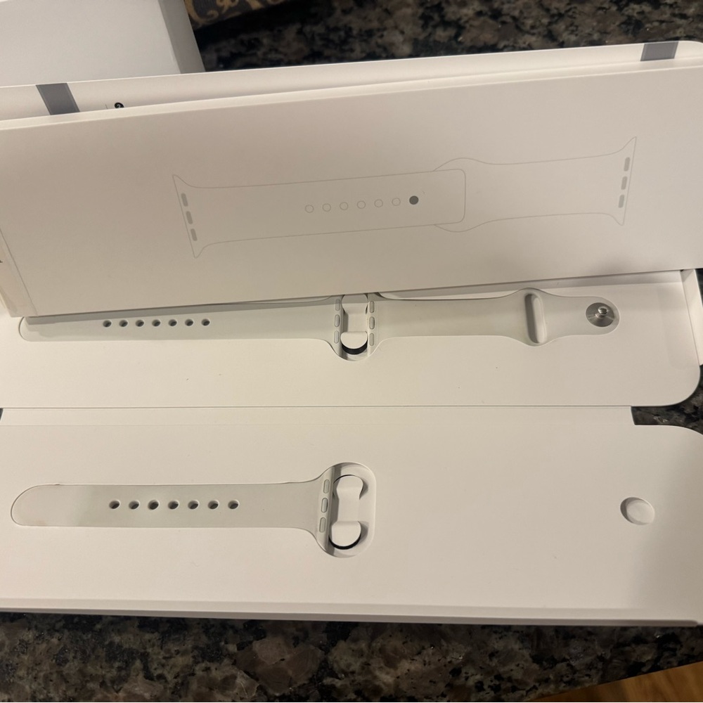Apple Watch Series 6 with Silver Aluminum Case and White Band - Picture 2 of 5